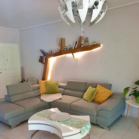 Modern In Athens, 10min From The Apartment *