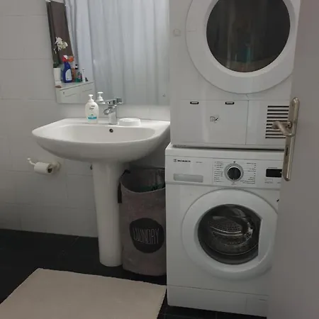 Modern In Athens, 10min From The * Athens