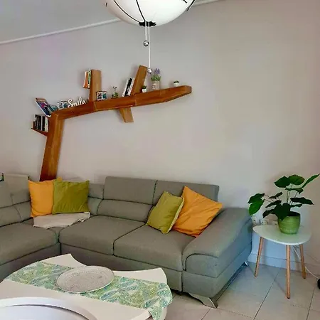 Modern In Athens, 10min From The
