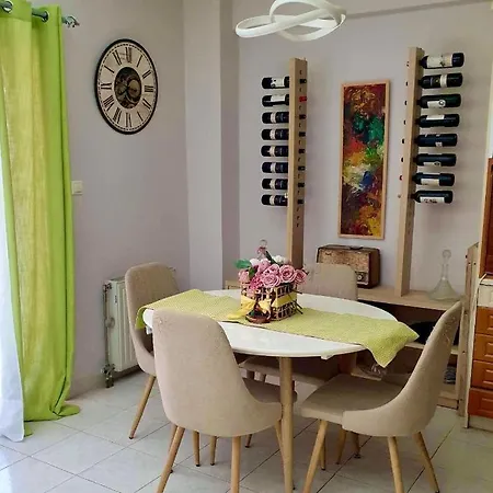 Apartment Modern In Athens, 10min From The Athens